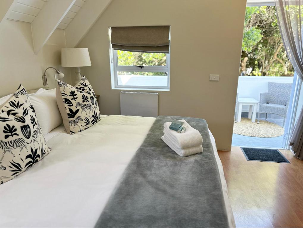 Posezení v ubytování Adrift Guesthouse St Francis Bay