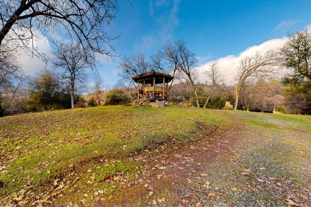 Blue Mountain Retreat