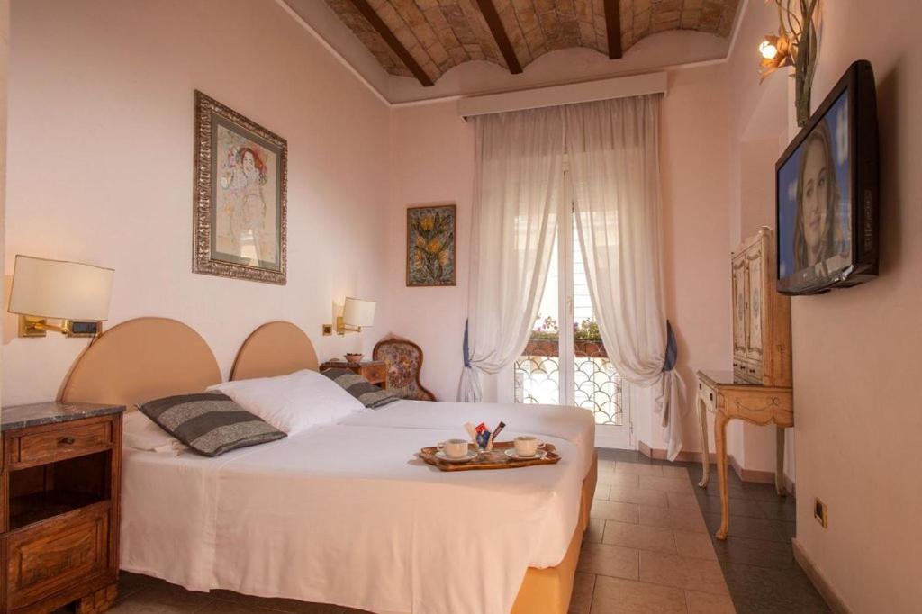 Hotel Sant'Angelo - Resim 36