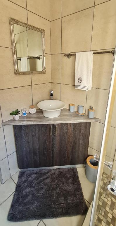Koupelna v ubytování Kairos Guesthouse Orania