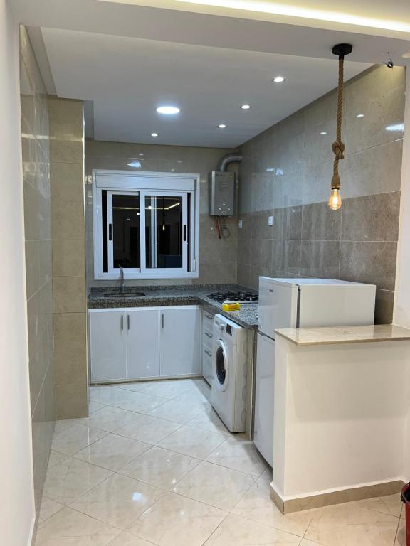 Kuchyň nebo kuchyňský kout v ubytování Appartement MIRAMAR