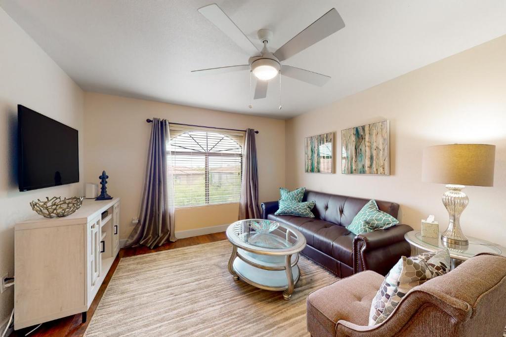 The Living Room Tucson Matttroy