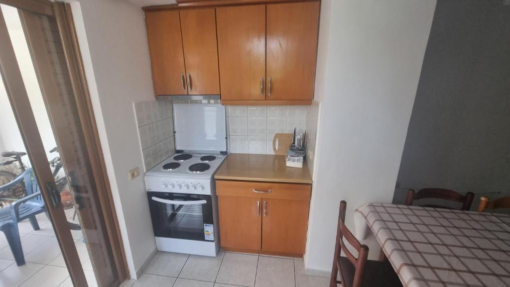 Teemo's Apartments - Image 4