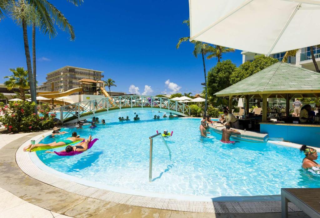 Sonesta Maho Beach All Inclusive Resort Casino & Spa, Maho Reef