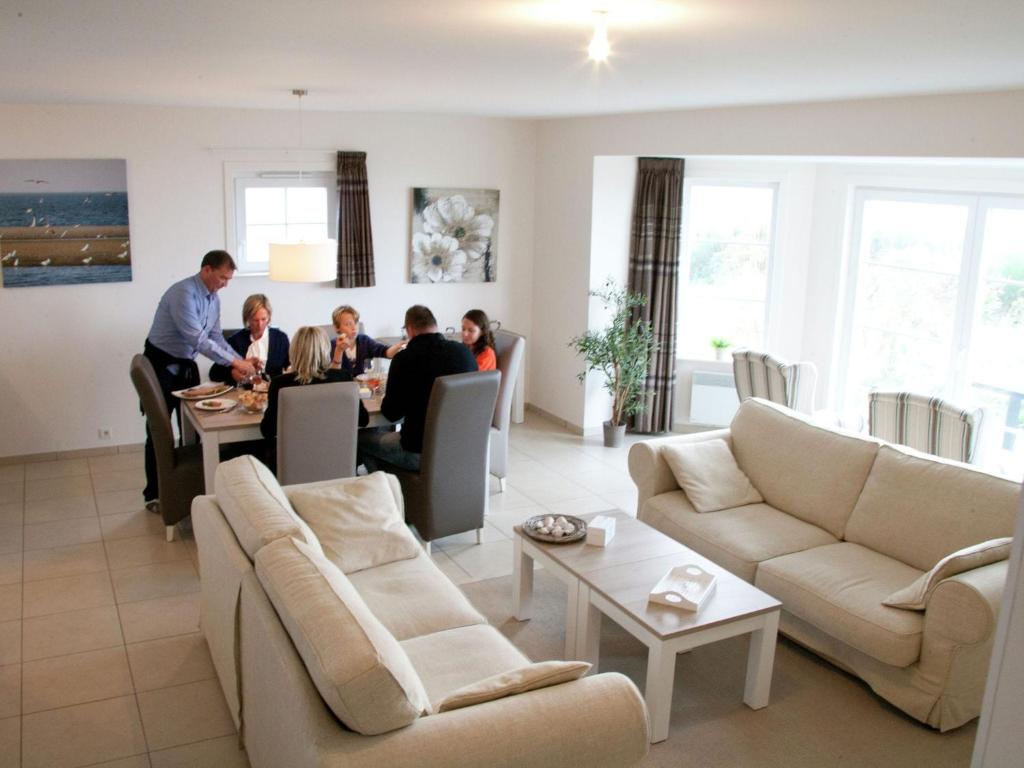 Photo de la galerie de l'établissement Holiday home only 800 m Équihen-Plage Beach, à Équihen-Plage