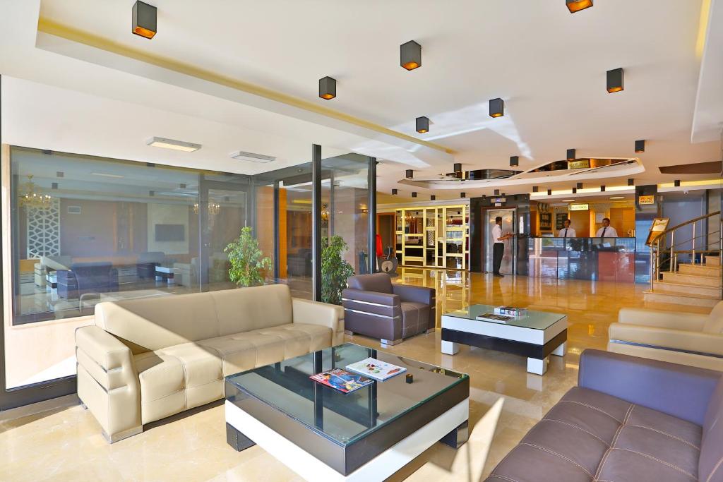 Posezení v ubytování Grand Sagcanlar Hotel