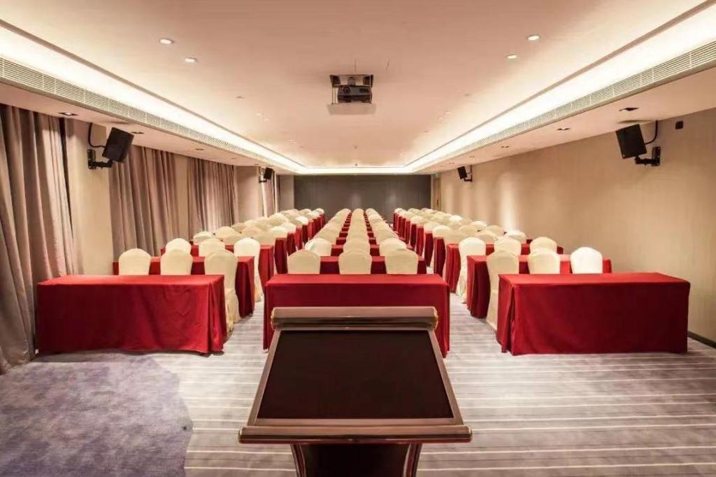 Konferenční prostory v ubytování 佛山金美域林禧酒店
