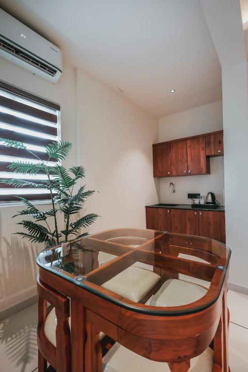 Kuchyň nebo kuchyňský kout v ubytování Fortview Suites