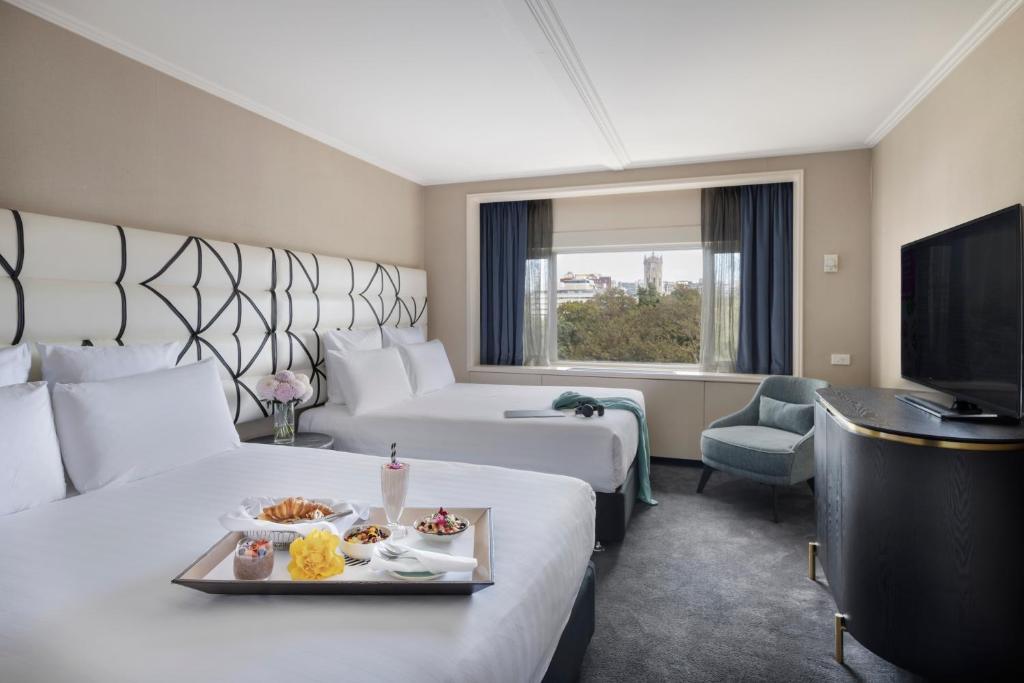 Pullman Auckland Hotel & Apartments - Salle De Reine Supérieure Avec Deux Lits Queen