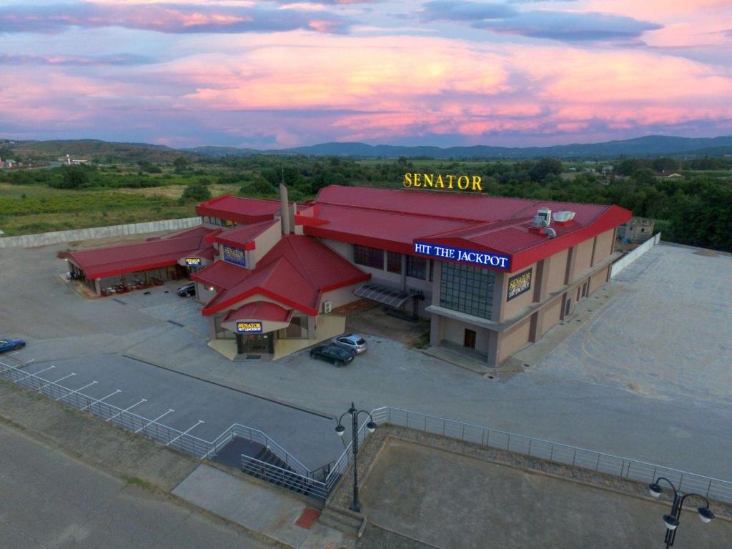 Άποψη από ψηλά του Casino Motel Senator