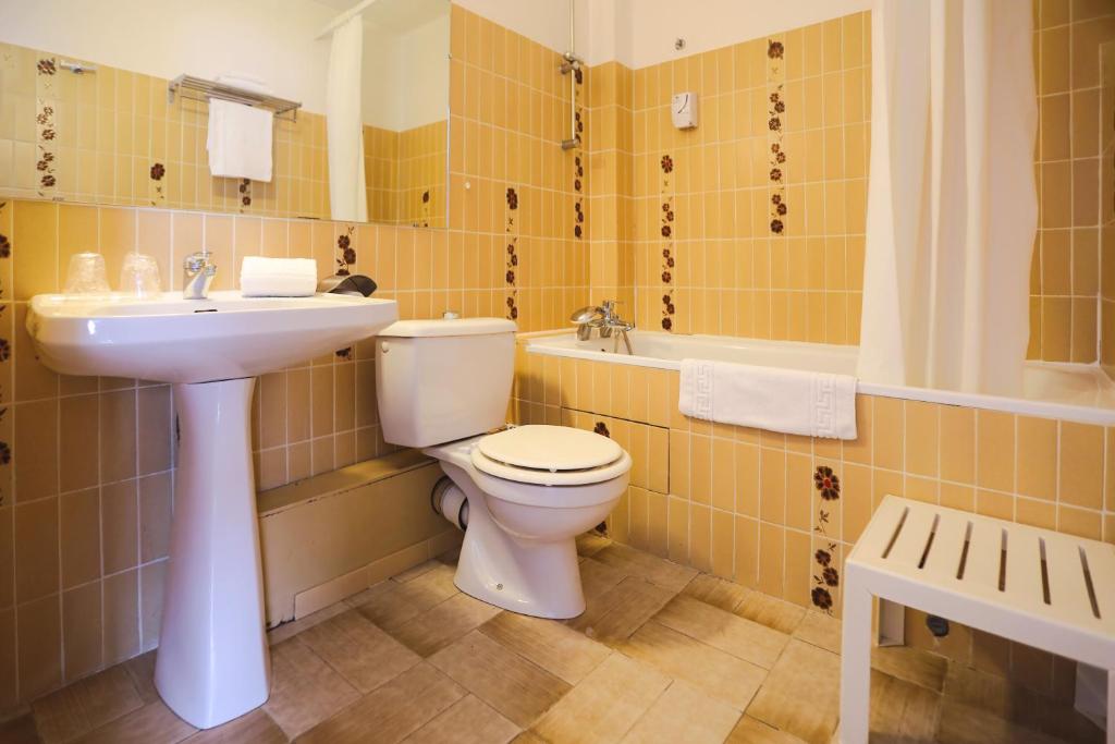 Hôtel Le Cheval Blanc - Chambre Lits Jumeaux