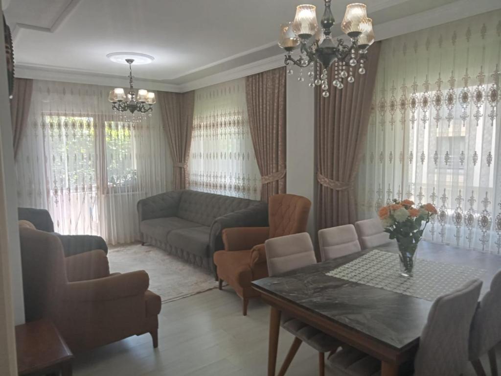 Apart Günlük Haftalık Aylık Eşyalı Kiralık Daire