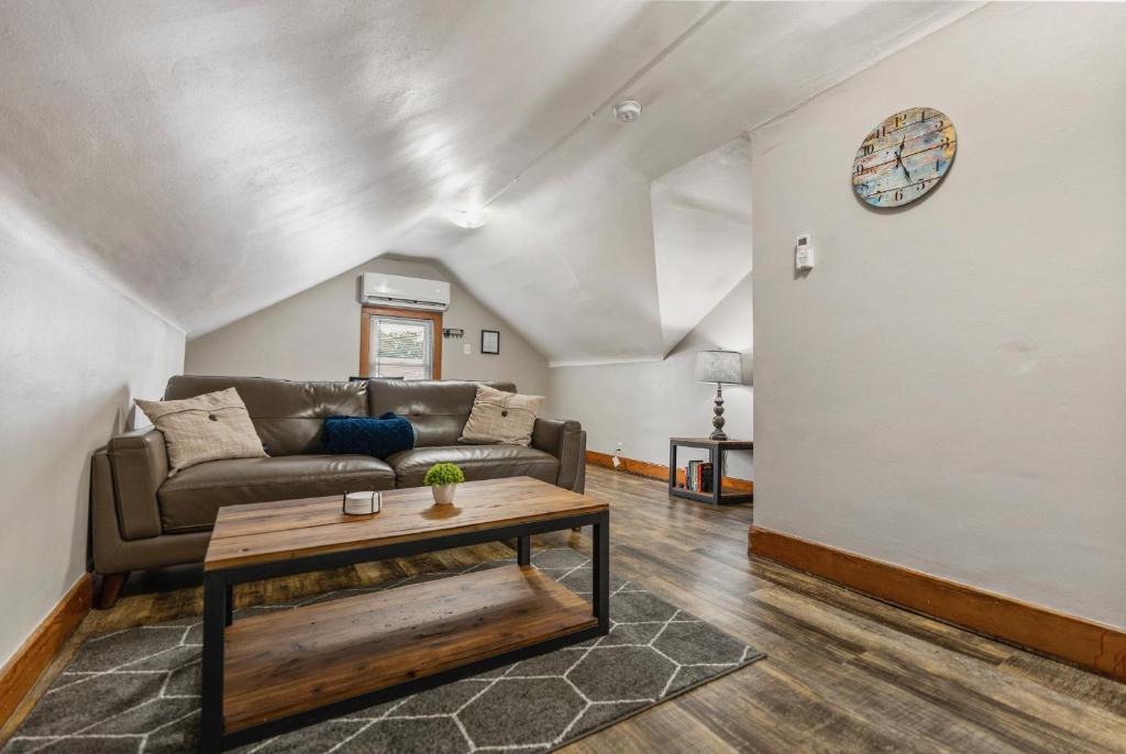 Apartments in the Heart of Canton, Canton (updated prices 2024)