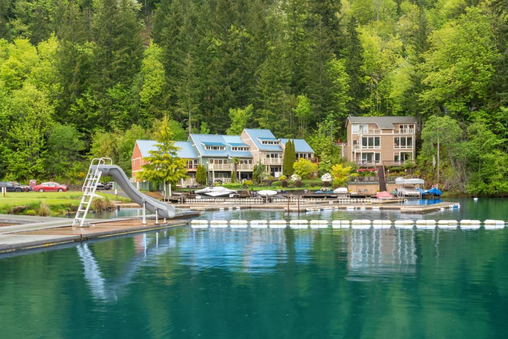Lake Sutherland Retreat, Port Angeles (updated prices 2024)