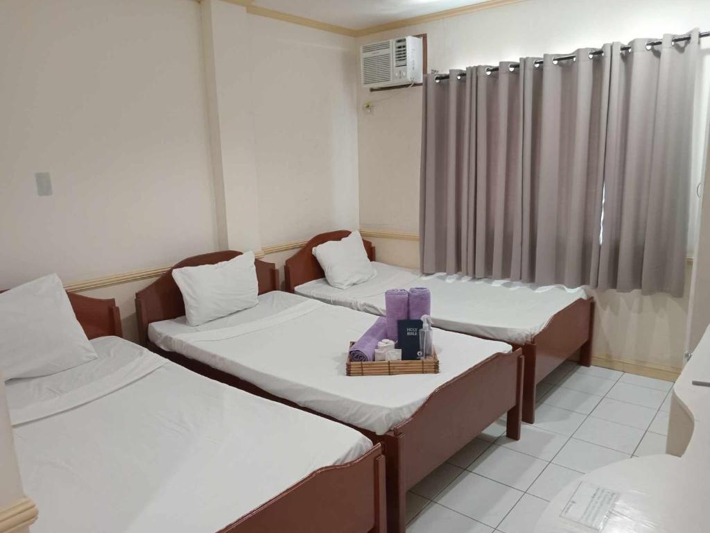 North Shores Inn - Habitación Triple Estándar