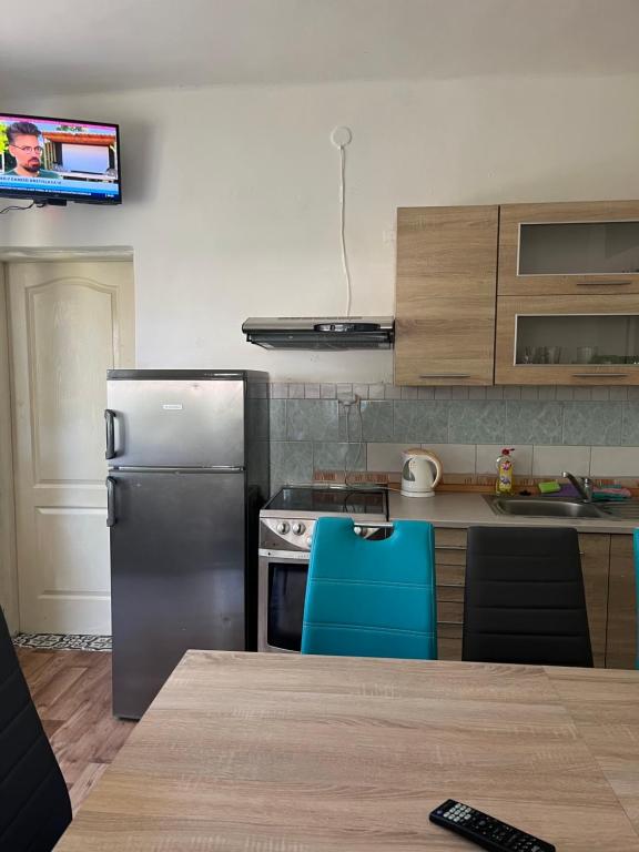 Kuchyň nebo kuchyňský kout v ubytování Dom ALEX pri kúpalisku Thermalpark