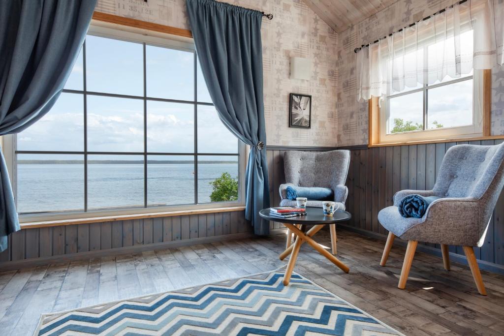 Posezení v ubytování Nordic Bliss - KUMA Beach House with Sauna