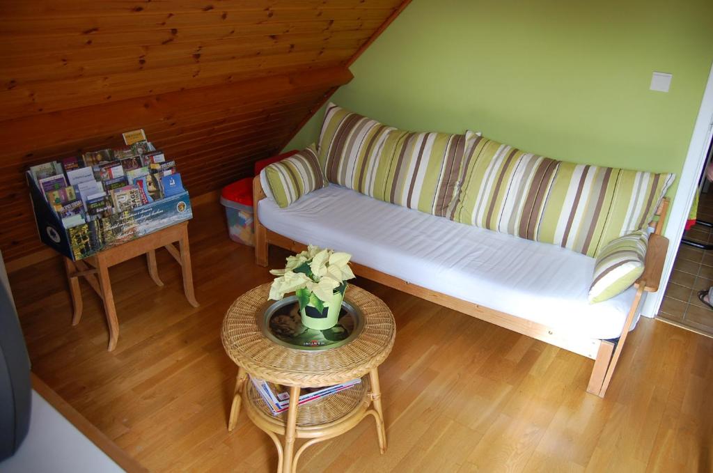 Posezení v ubytování B&B Des Bois Sans Nombre