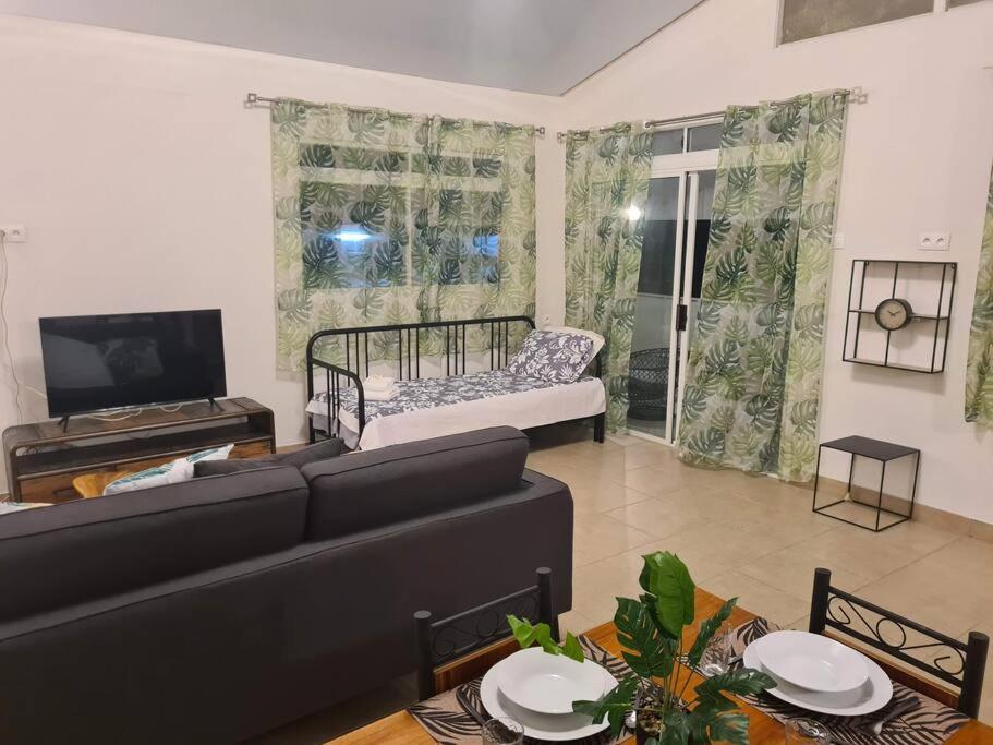 Taharu'u Guest House By The Beach - photo 2 - Tahiti, Polynésie