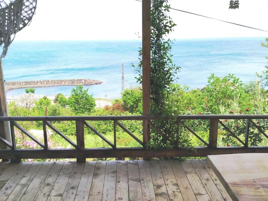 General sea view o sea view na kinunan mula sa villa