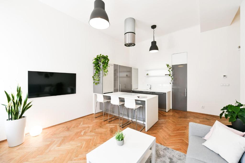 Klimentská 52 Residence - 1