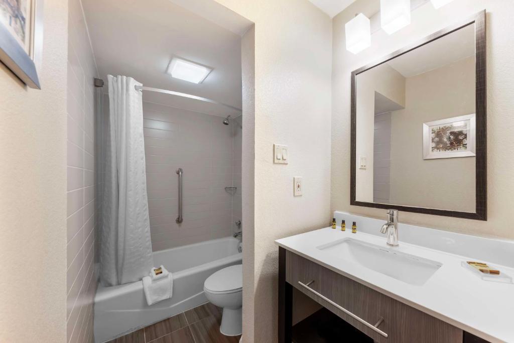 Koupelna v ubytování Best Western Plus Austin Central