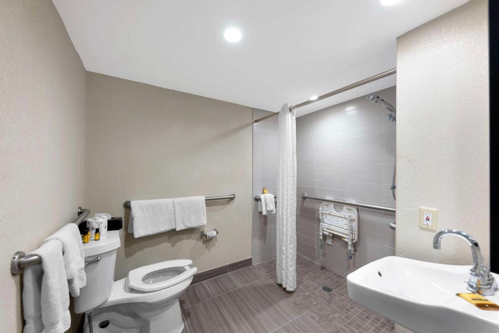 Koupelna v ubytování Best Western Plus Austin Central