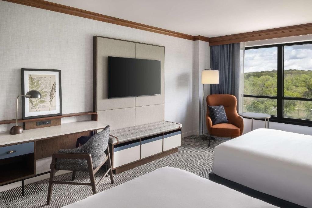 Hyatt Regency Coralville - Queen Room With Two Queen Beds And River View