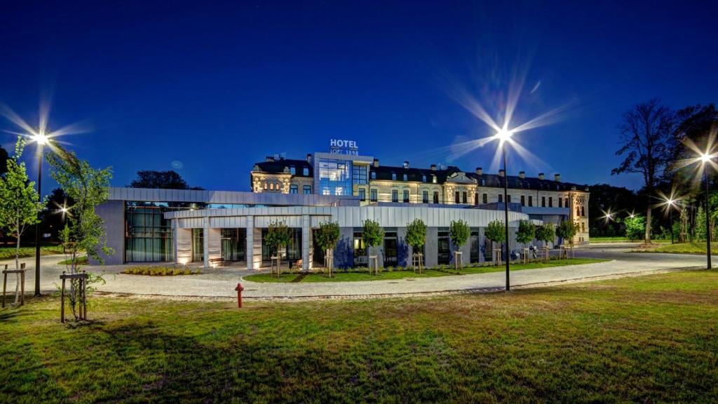 Budova, kde se hotel nachází
