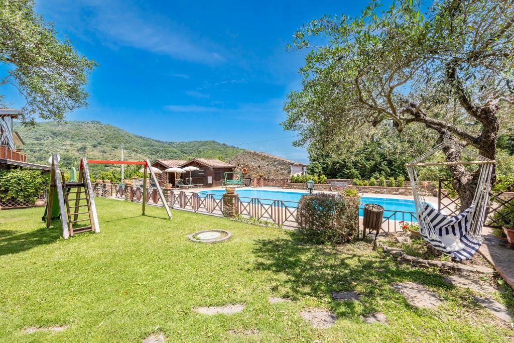 Vineyard Dépendance With Shared Pool - Happy Rentals