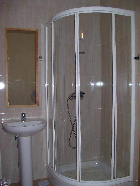 Koupelna v ubytování Hostal Huespedes Toledo