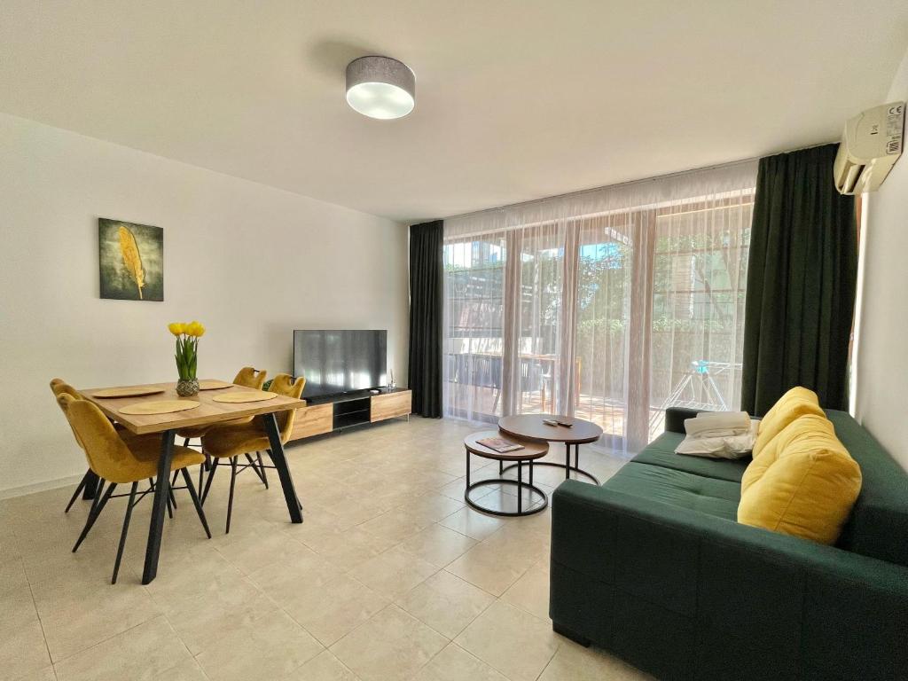 Lighthouse - Private apartment - BSR - 3