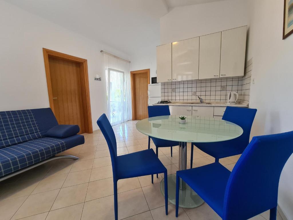 Część wypoczynkowa w obiekcie Apartments Ankora Vir