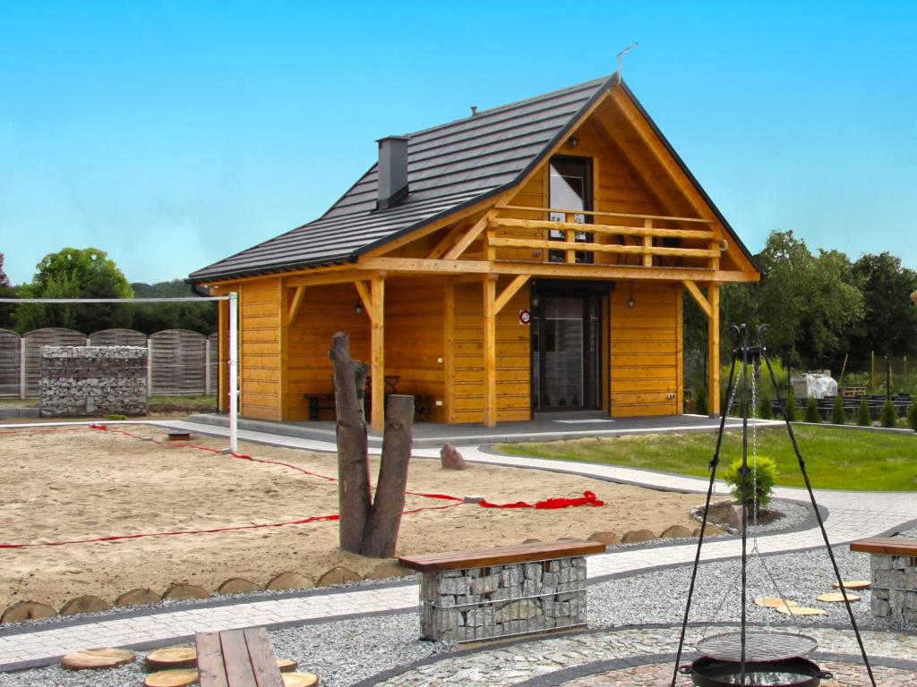A wooden, eco-friendly house by the Goszcza lake - Casa Per Le Vacanze Con Due Camere Da Letto
