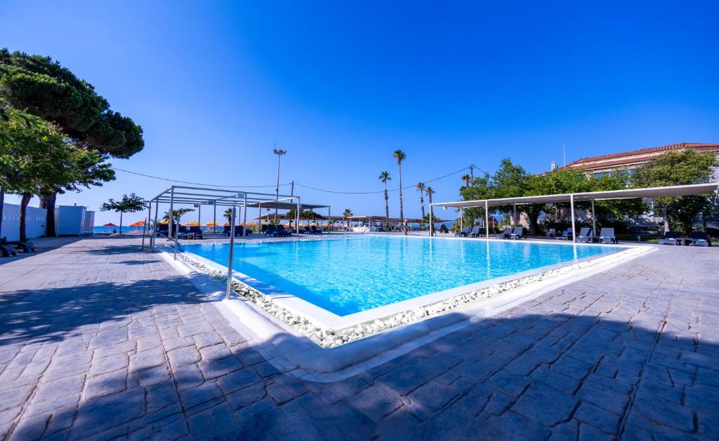 Bazén v ubytování Buka Sandy Beach nebo v jeho okolí