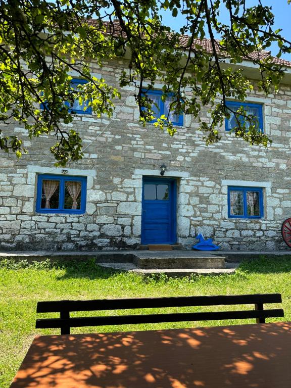 Budova, kde se the country house nachází