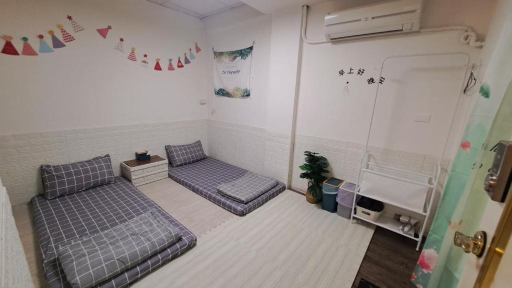 Posezení v ubytování 員林過夜1128秘密基地