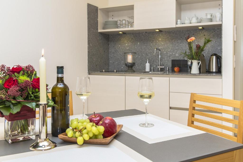 Kuchyň nebo kuchyňský kout v ubytování Moor-Rosl Apartmenthotel