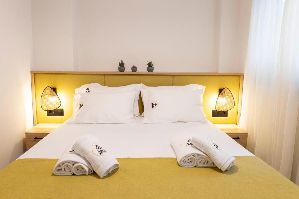 Gallery image of The Bee Apartments in Nikiana
