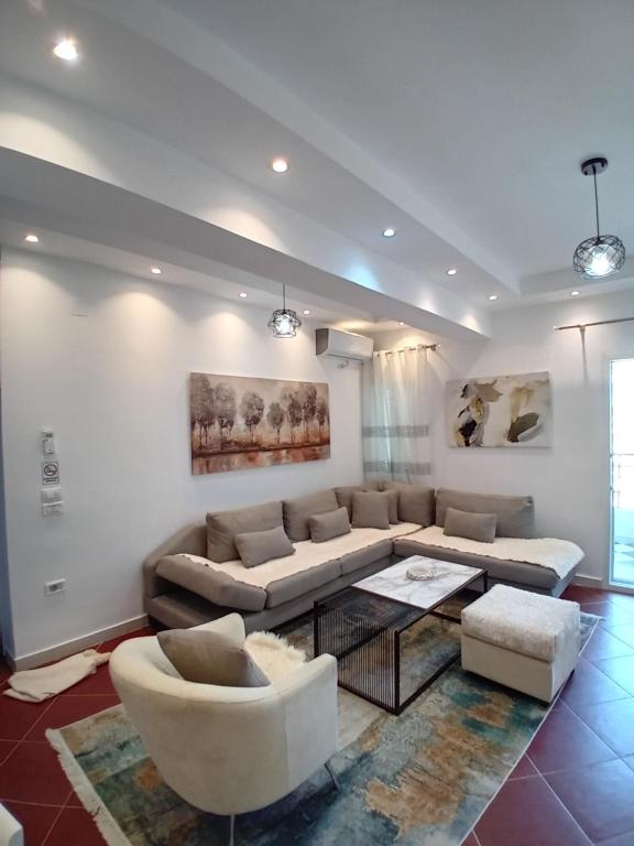 Luxury Appartament Lungomare - Image 3