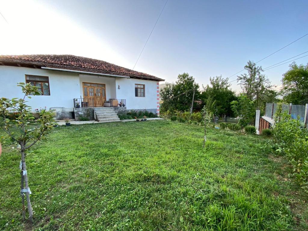 Guesthouse "Haxhiu" - Sopot, Diber - Image 11