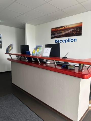 Vstupní hala nebo recepce v ubytování Arena Hostel & Monteurzimmer