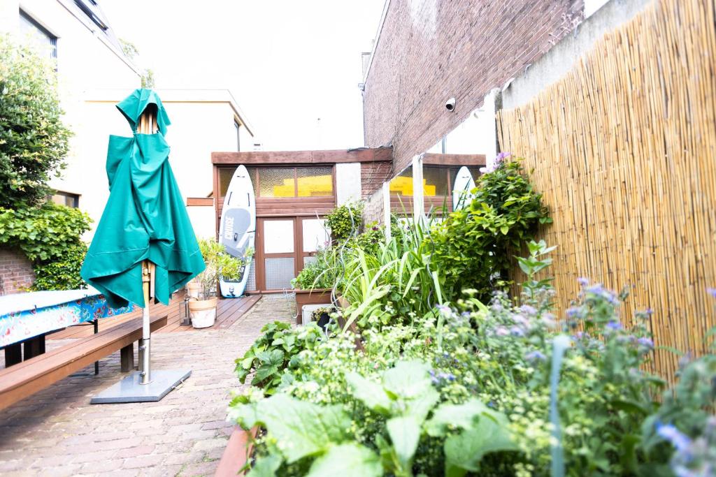 Aed väljaspool majutusasutust B&B Brouwersvaart