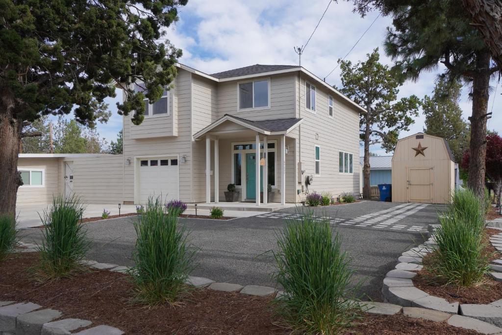 Tumalo Getaway Home & Outdoor Living, Bend (updated prices 2024)