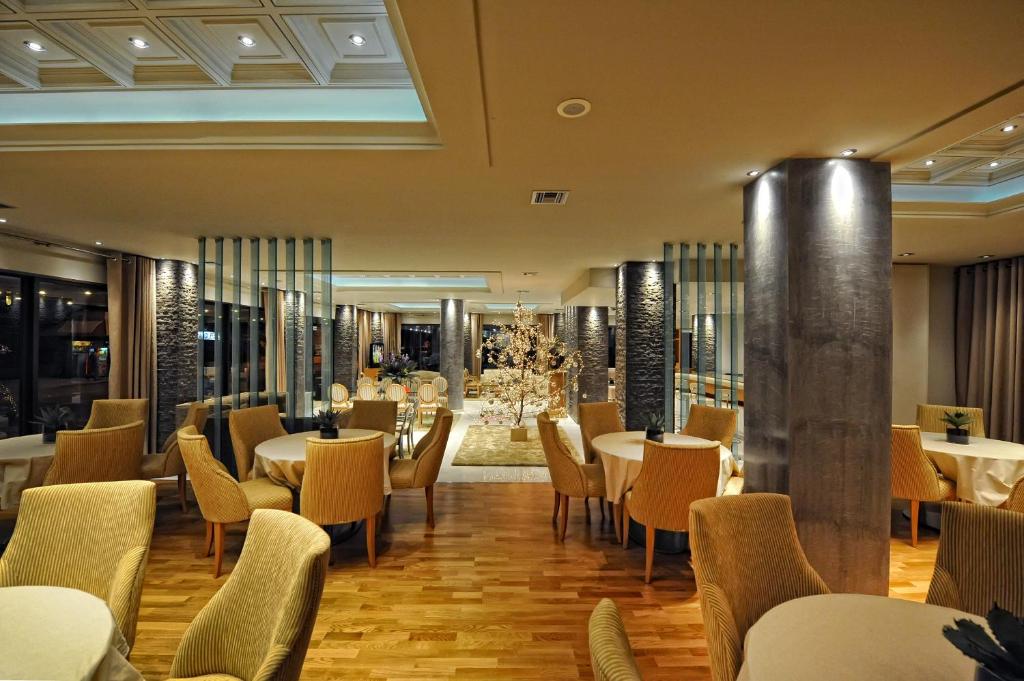 Posezení v ubytování Haikos Hotel