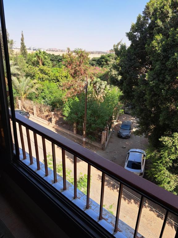 Unique apartment close to Cairo Airport with free dropoff to airport 开罗机场尊享公寓 免费送机 - 5