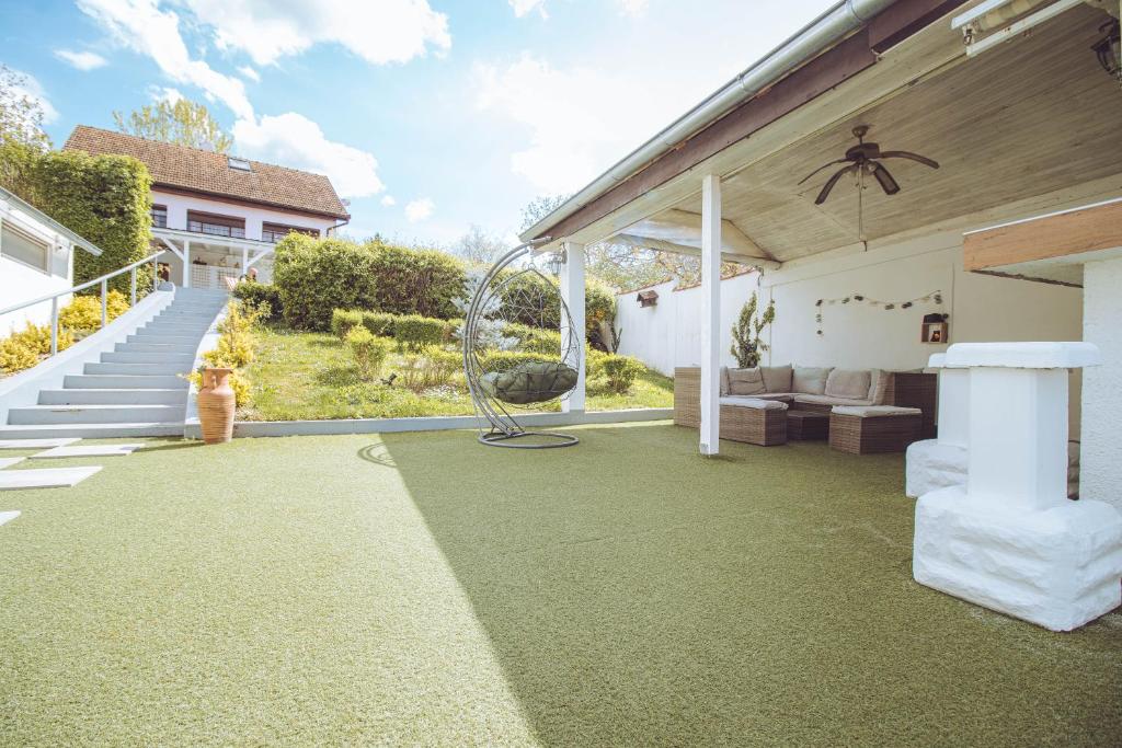 Zahrada ubytování Villa Sunshine