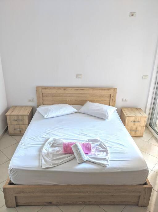 Royal Apartment - Image 2
