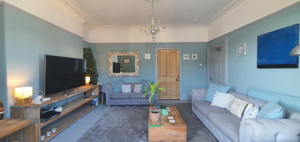 Rocky Cove Bed and Breakfast - Deluxe King Suite