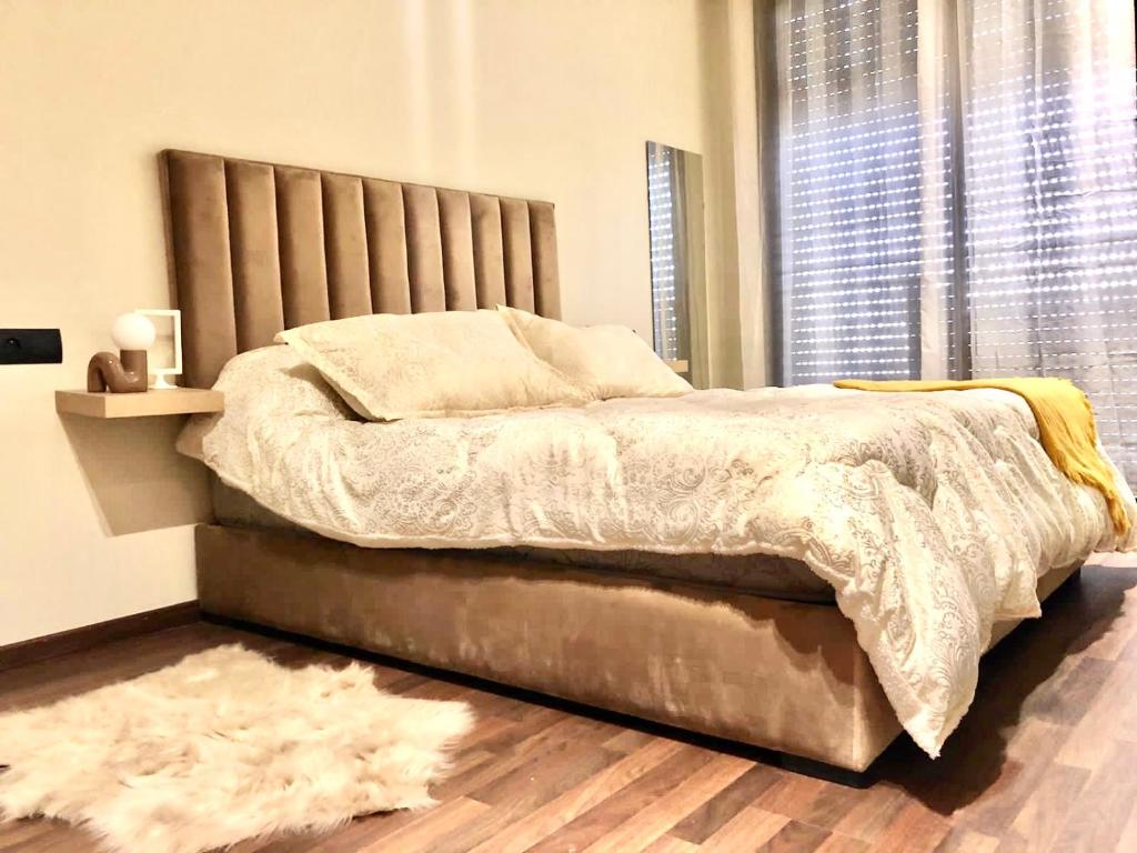 NEW modern 1 BR, 1min fr tramway - Appartamento